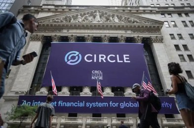 稳定币不再生息，Circle一日暴跌20%